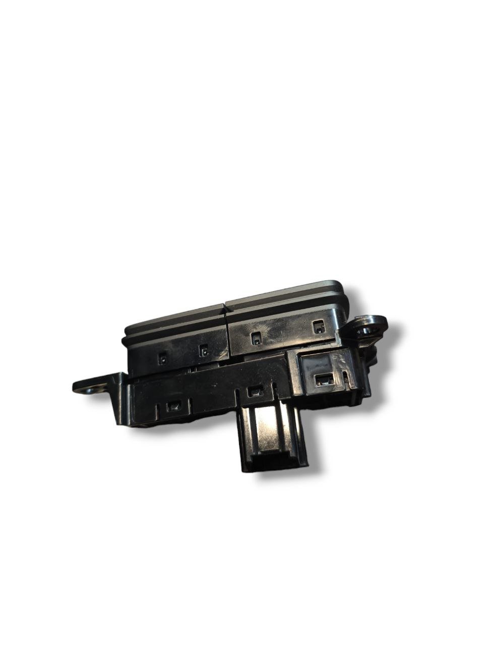Pulsante Start&Stop Ford Focus III ( 2011 - 2018 ) Cod : F1ET - 11B573 - AA - F&P CRASH SRLS - Ricambi Usati