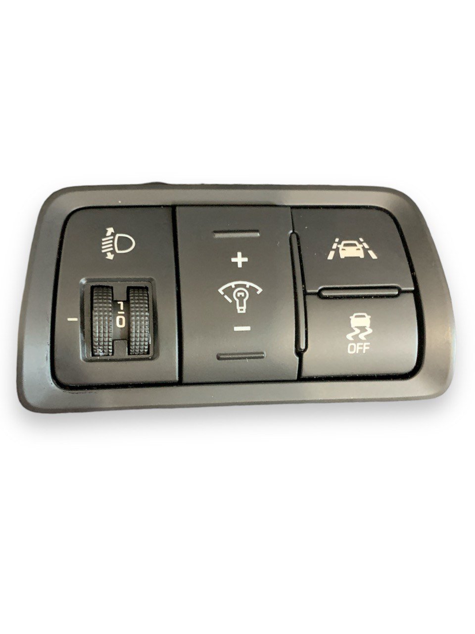 Pulsanti Comandi Luci Hyundai I20 (2018) cod.93300c8000 - F&amp;P CRASH SRLS - Ricambi Usati
