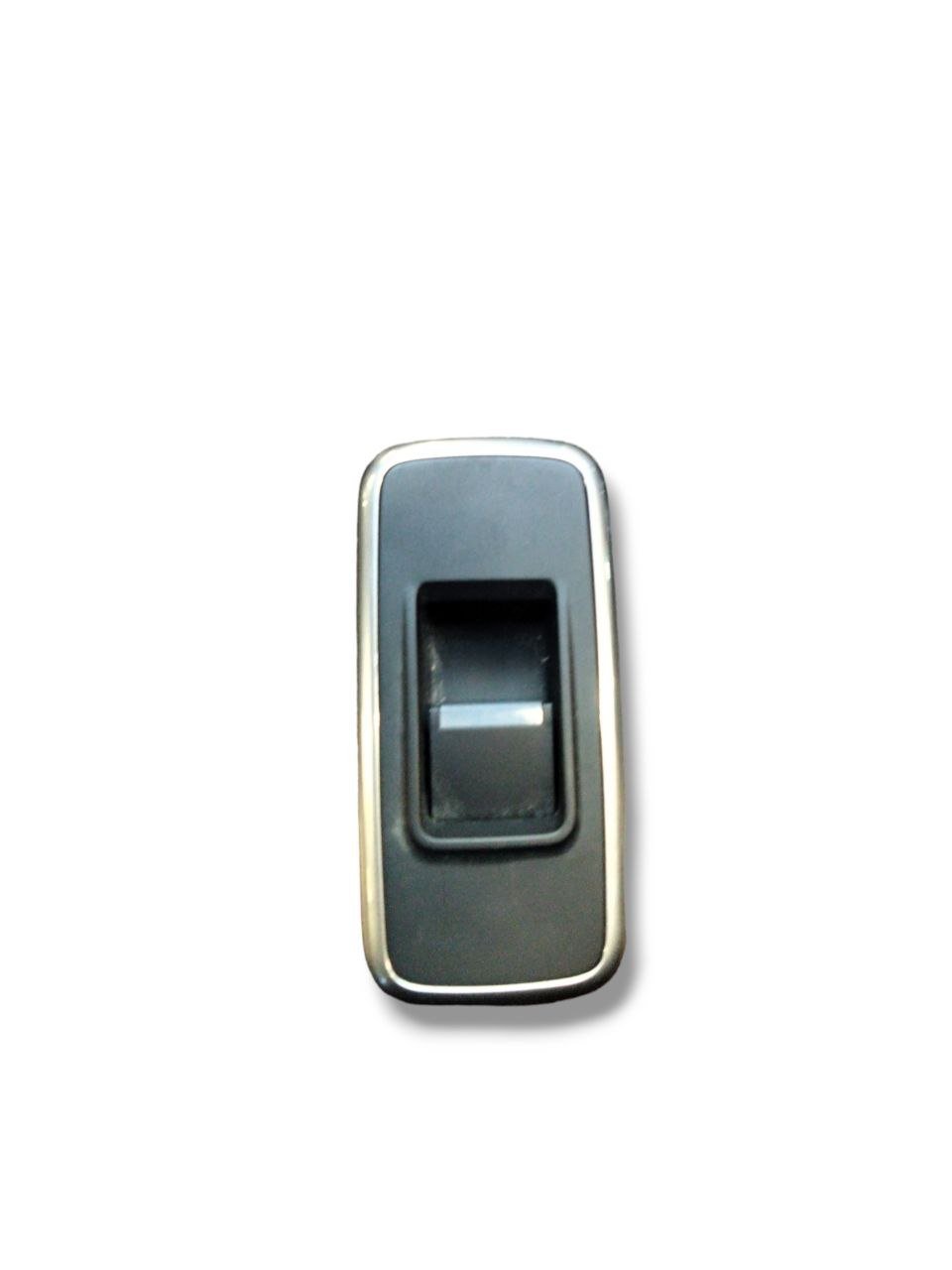 Pulsantiera Alzavetri Jaguar XF 260 ( 2015> ) cod.GX7314717AC - F&P CRASH SRLS - Ricambi Usati