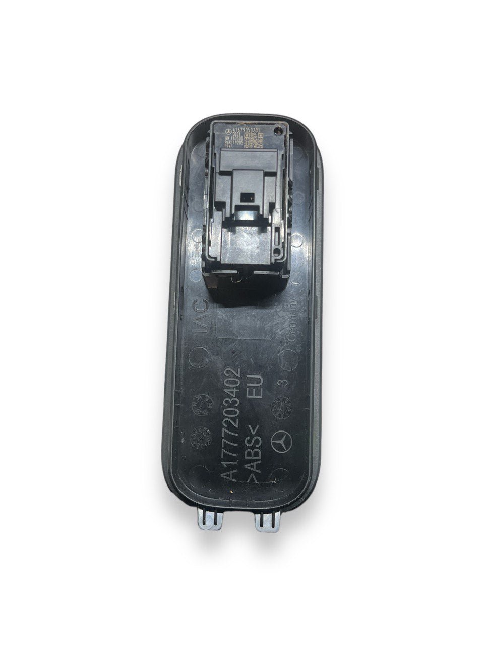 Pulsantiera Comandi Alzavetro Anteriore Destra Mercedes - Benz Classe A W177 ( 2021 ) cod : A1679050201 - F&P CRASH SRLS - Ricambi Usati