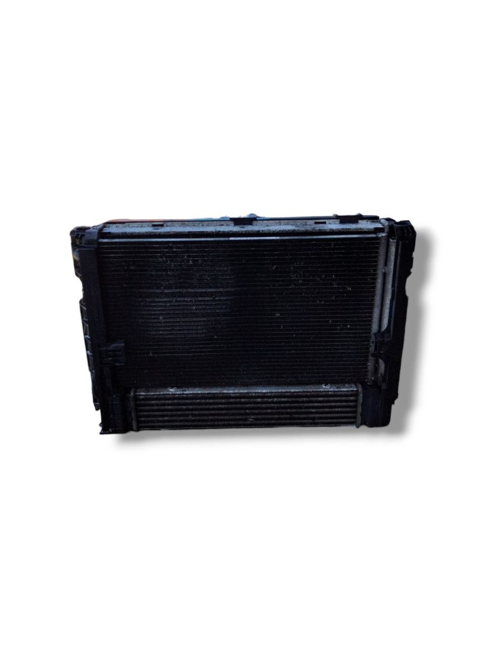 Radiatore Acqua Bmw serie 1 E81 / E87 2.0 diesel (2004 - 2012) cod.781025802 - F&P CRASH SRLS - Ricambi Usati