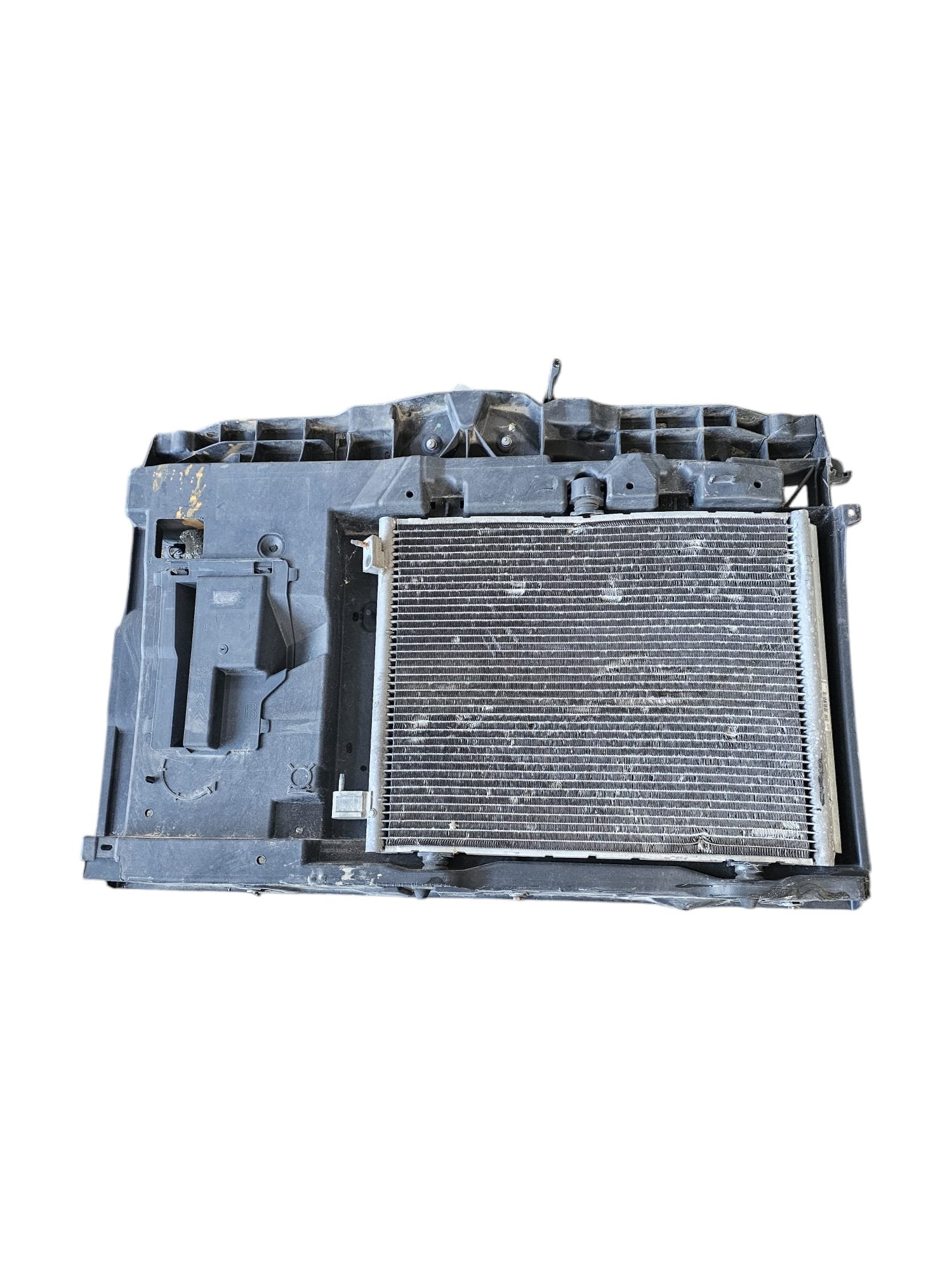 Radiatore / Elettroventola Citroen C3 III Cod:9677952180 1.2 Benzina (2016 - 2024) - F&P CRASH SRLS - Ricambi Usati