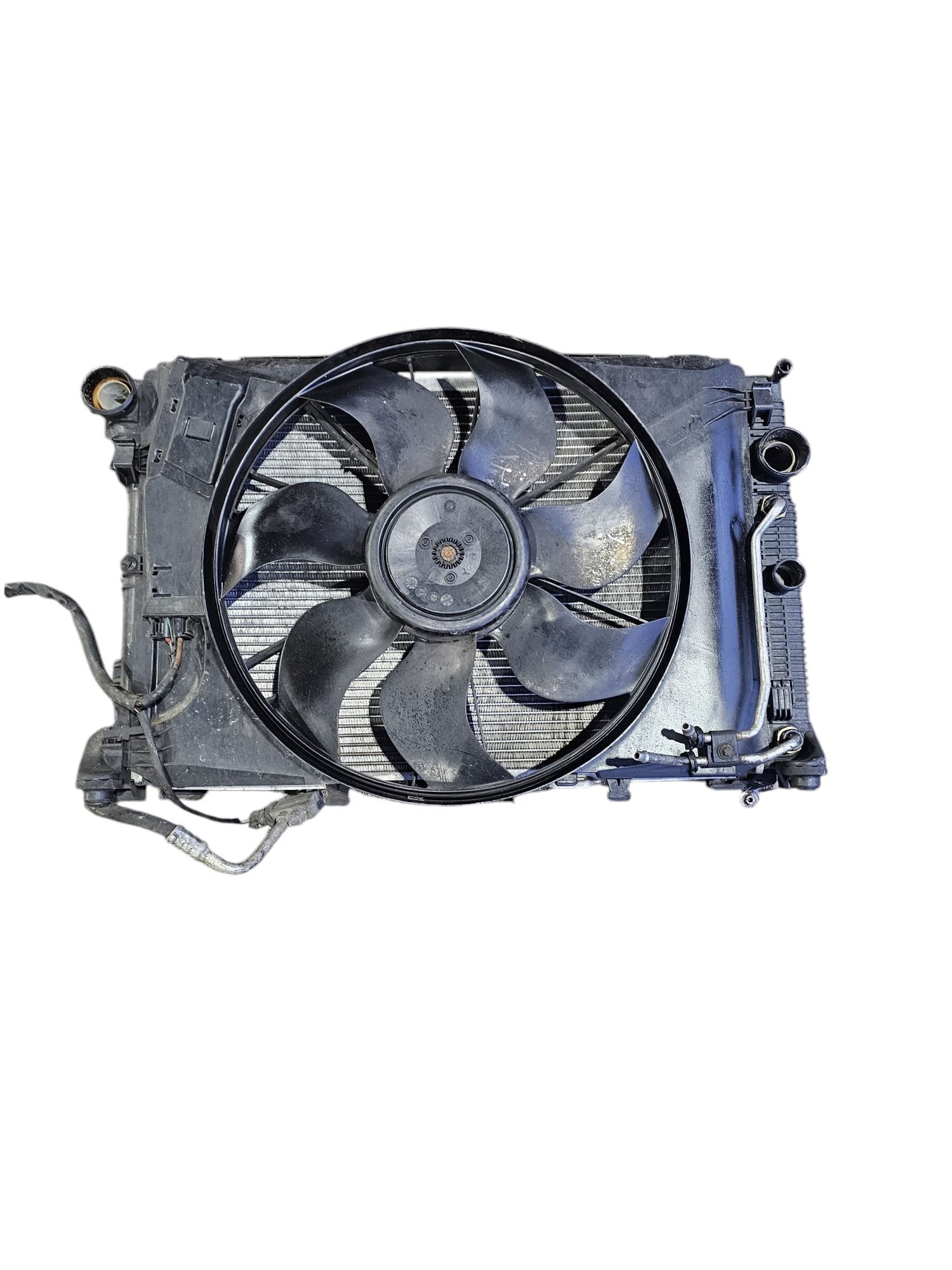 Radiatore / Elettroventola Mercedes GLK X204 Cod:A2045000193 2.2 Diesel (2008 - 2015) - F&P CRASH SRLS - Ricambi Usati