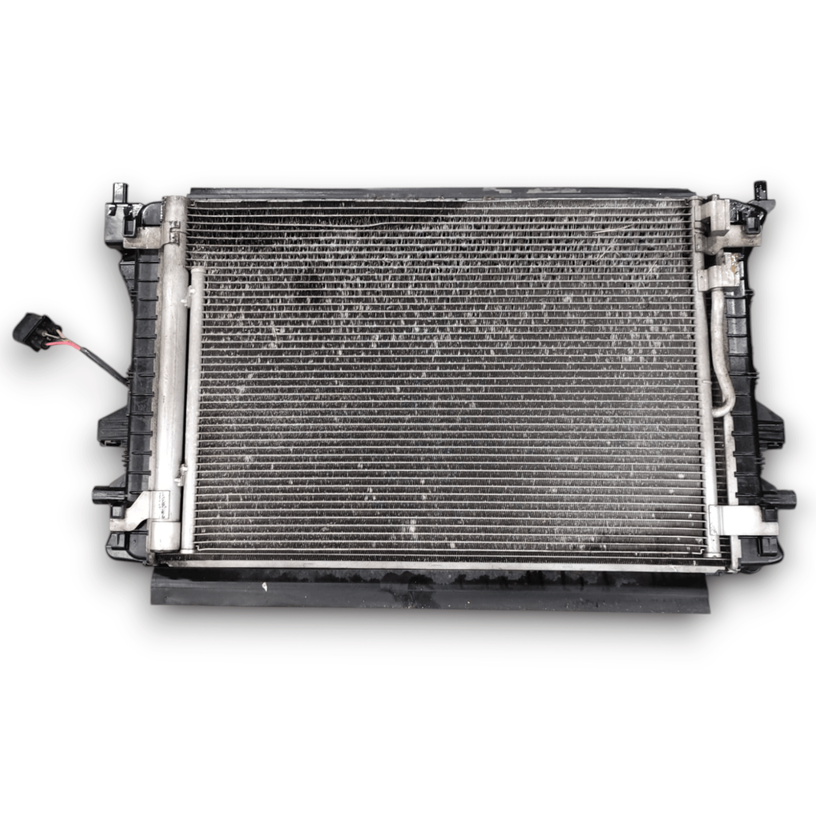 Radiatore + Elettroventola Skoda Octavia 1.4 Benzina COD: 5Q0816411AB (2013 - 2019) - F&P CRASH SRLS - Ricambi Usati