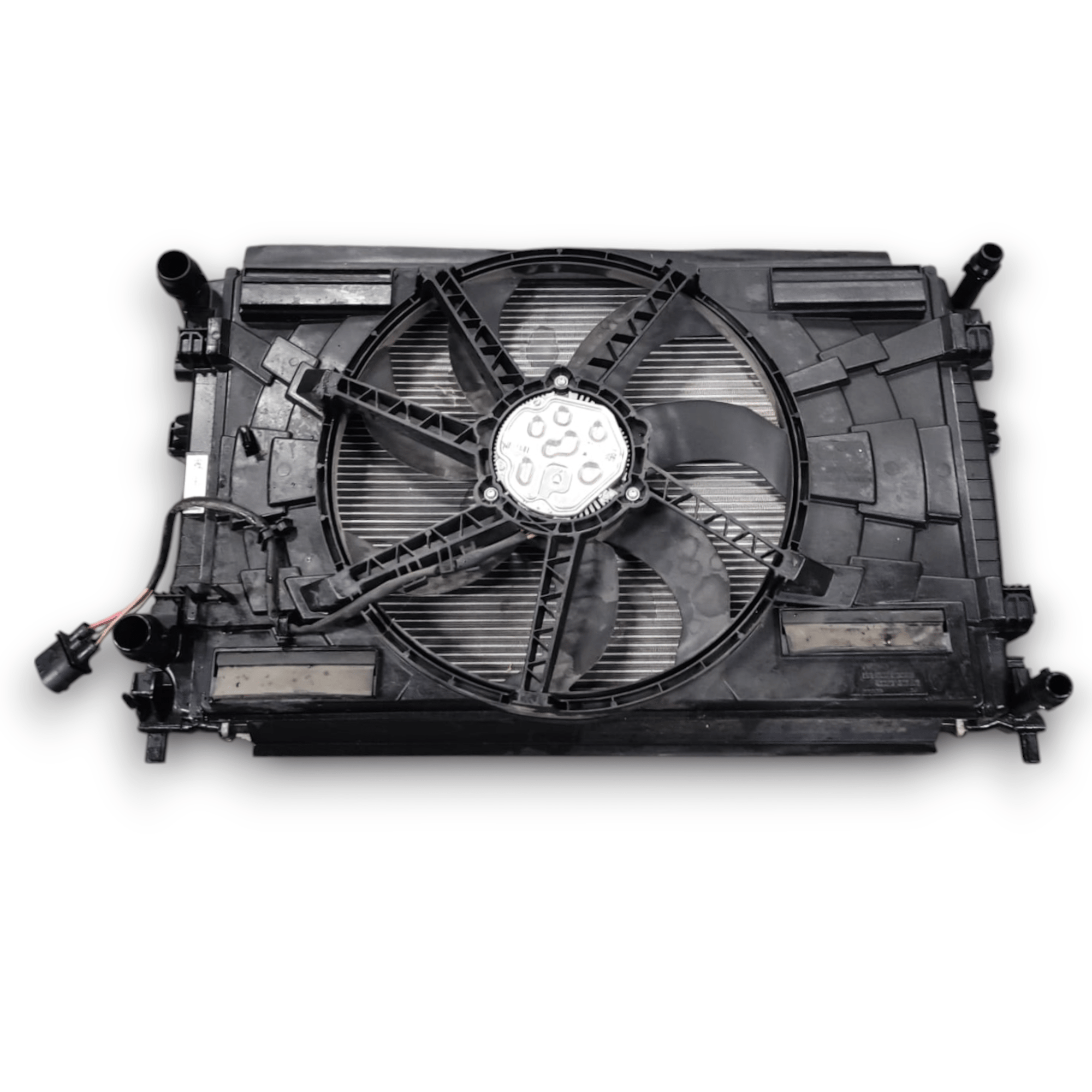 Radiatore + Elettroventola Skoda Octavia 1.4 Benzina COD: 5Q0816411AB (2013 - 2019) - F&P CRASH SRLS - Ricambi Usati
