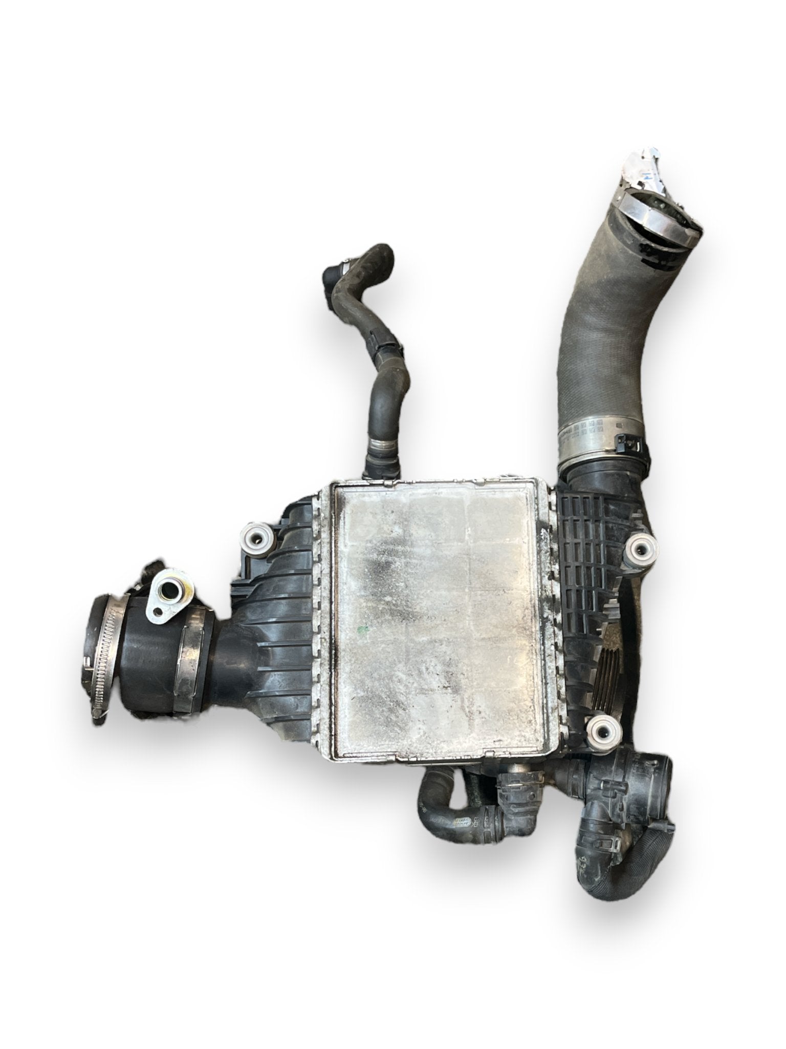 Radiatore Intercooler Jaguar XE ( 2017 - 2.0d ) cod : GX736K775AB - F&P CRASH SRLS - Ricambi Usati