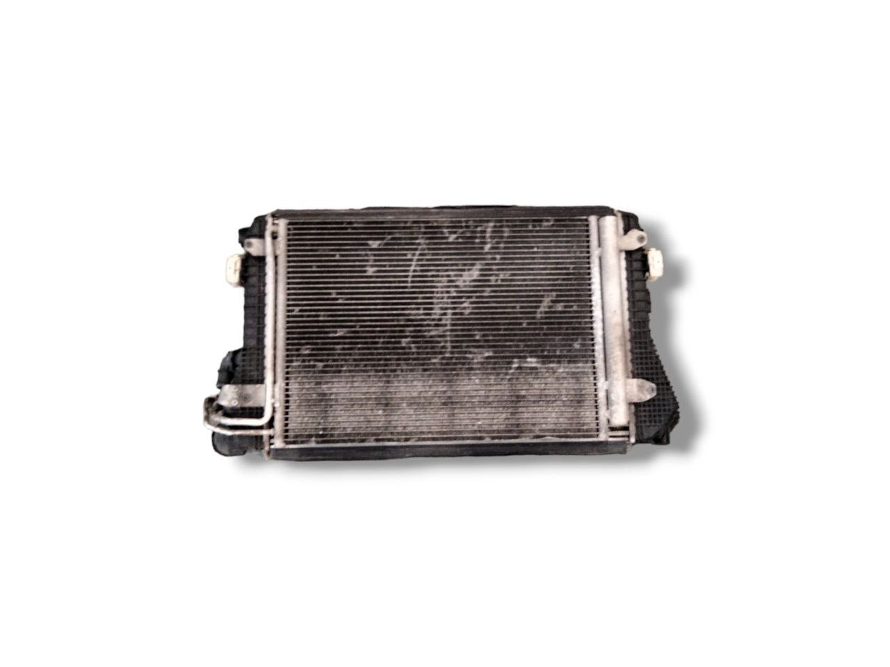 Radiatore Volkswagen Golf VI / MK6 1.6 diesel (2008 - 2012) cod.1K0121251DD - F&P CRASH SRLS - Ricambi Usati