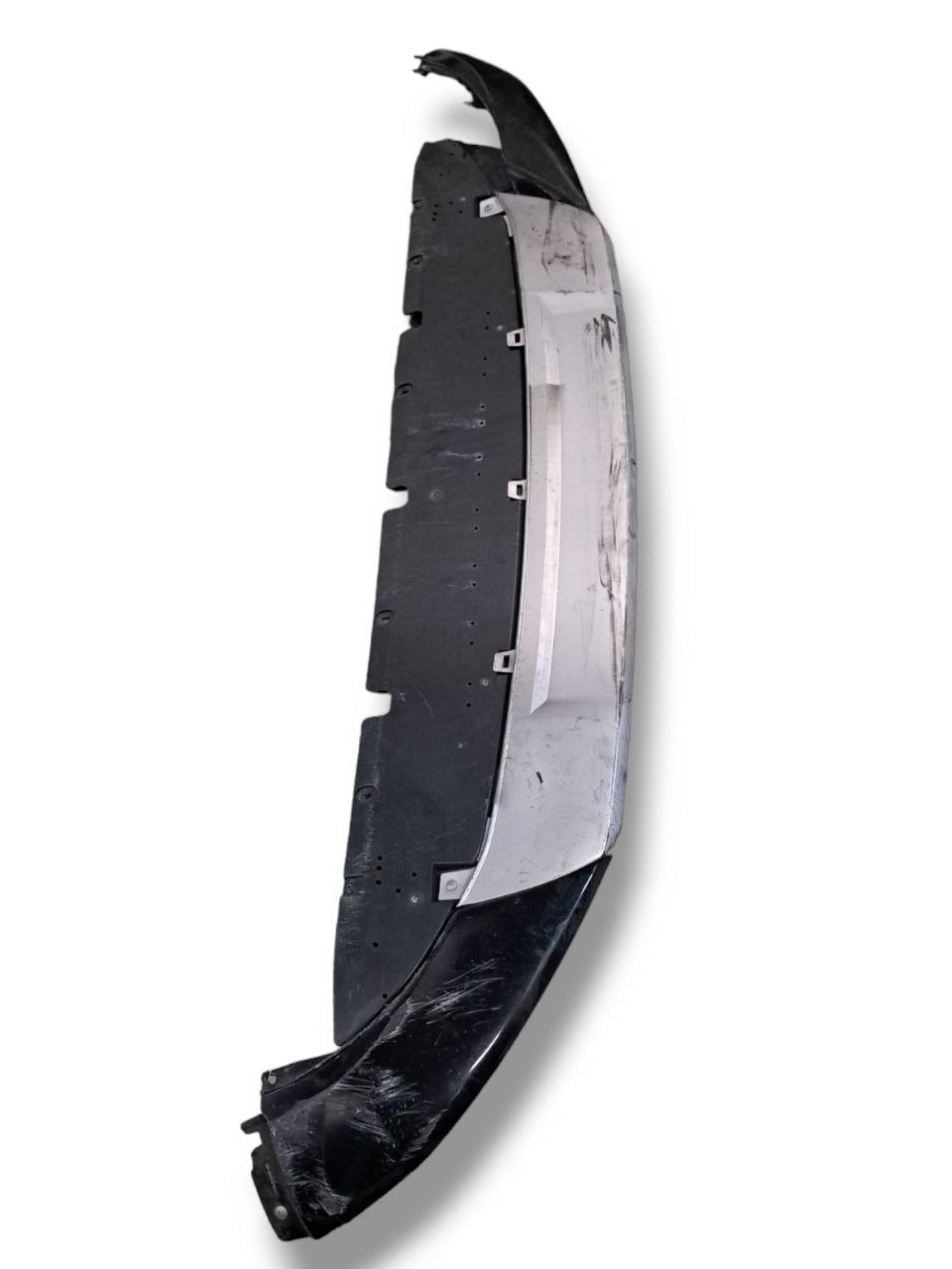 Rivestimento inferiore paraurti anteriore paratia vano Audi Q5 (2019) COD:80A807233A - F&P CRASH SRLS - Ricambi Usati