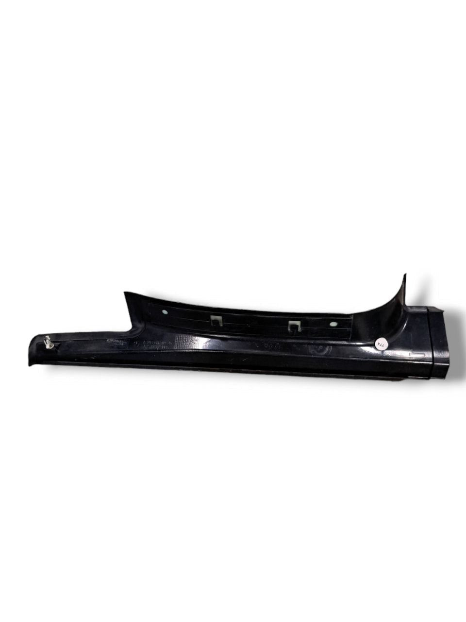 Rivestimento / Modanatura Battitacco posteriore sinistro Mercedes - Benz Classe C W203 (2005) COD:A2036800935 - F&P CRASH SRLS - Ricambi Usati