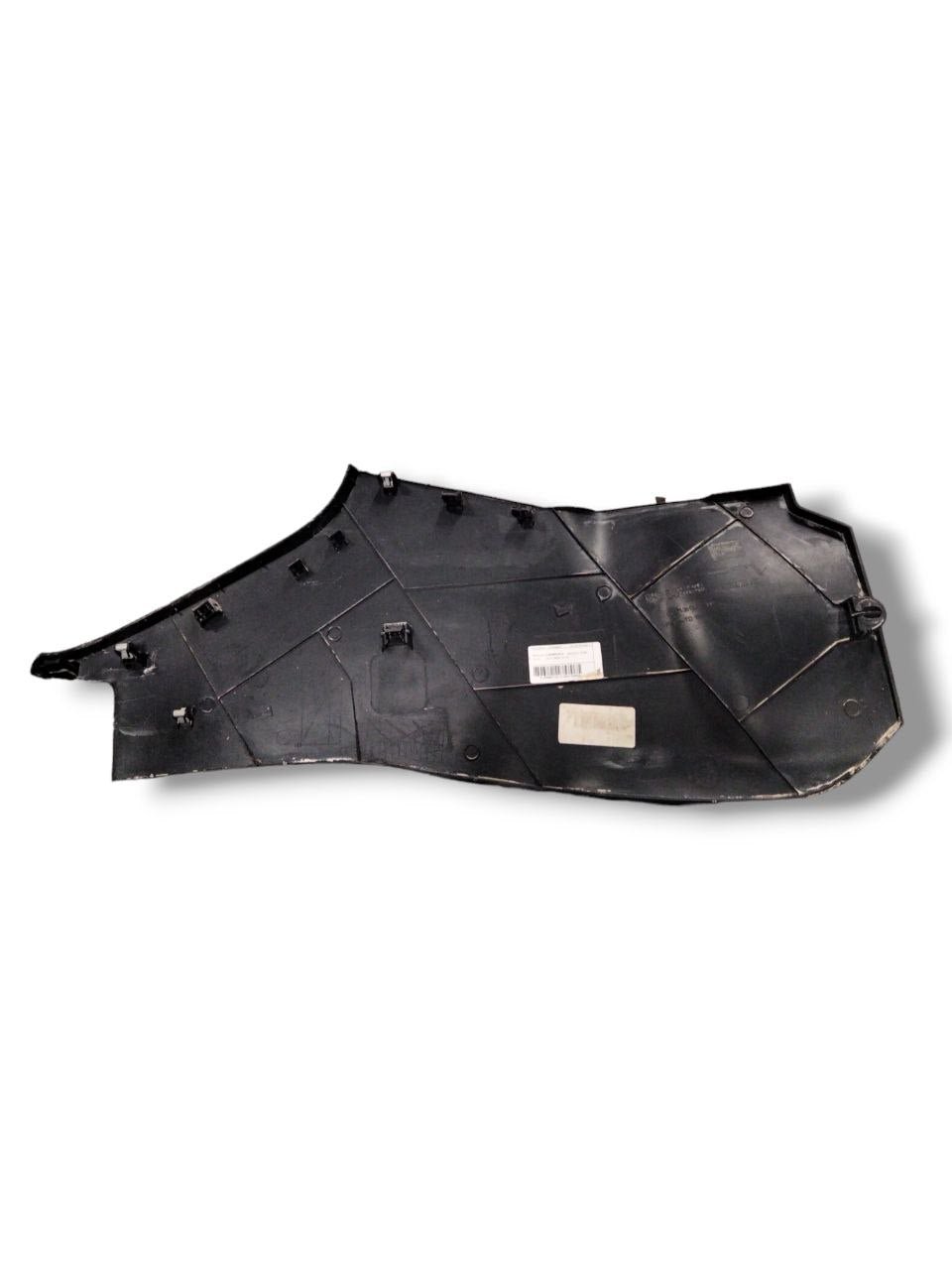 Rivestimento / modanatura tunnel centrale laterale sinistro Renault Clio IV cod.689210618R (2012 - 2021) - F&P CRASH SRLS - Ricambi Usati