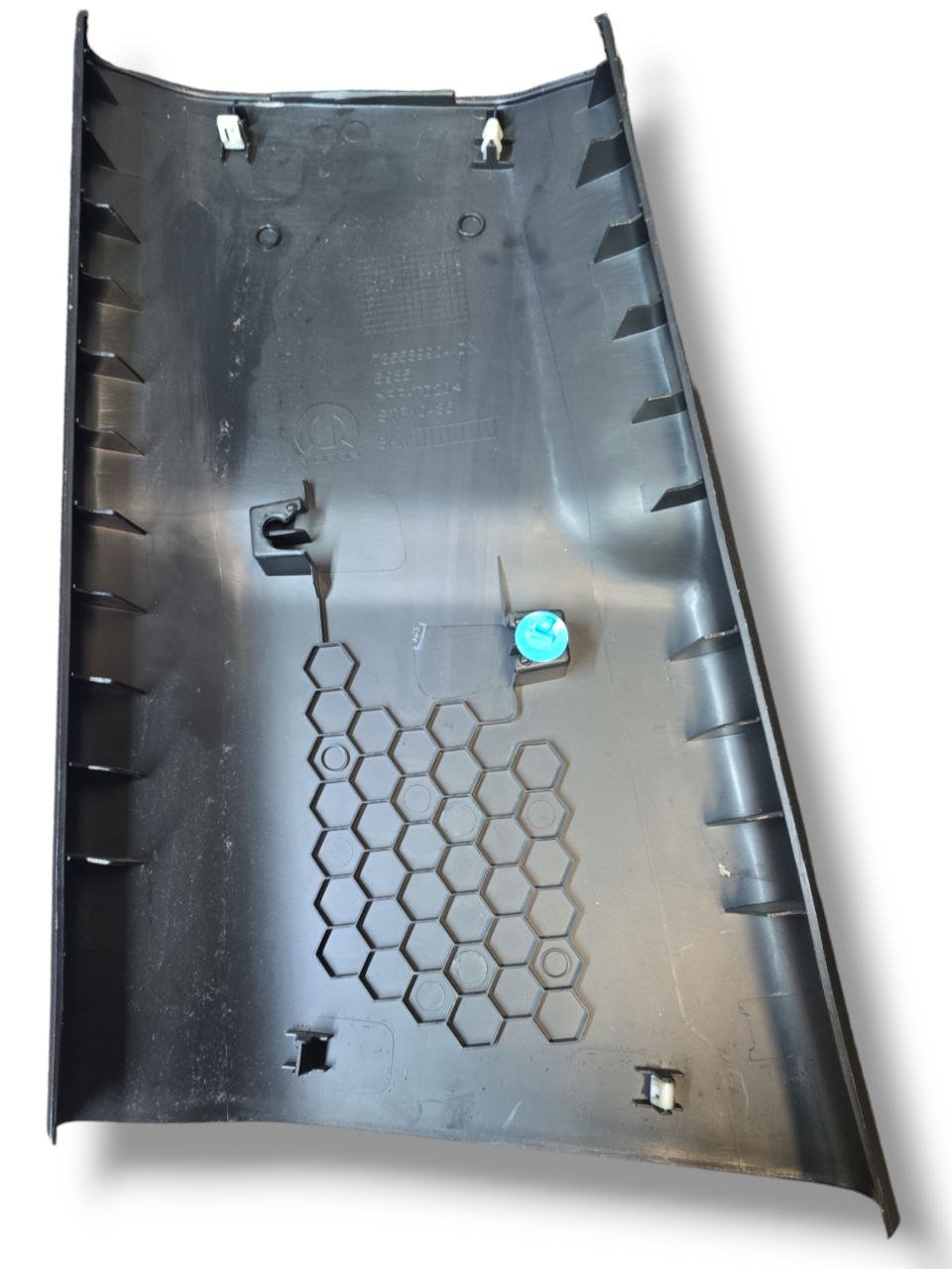 Rivestimento Montante centrale destro (dx) Jeep Renegade (2014 >) COD:735589904 - F&P CRASH SRLS - Ricambi Usati