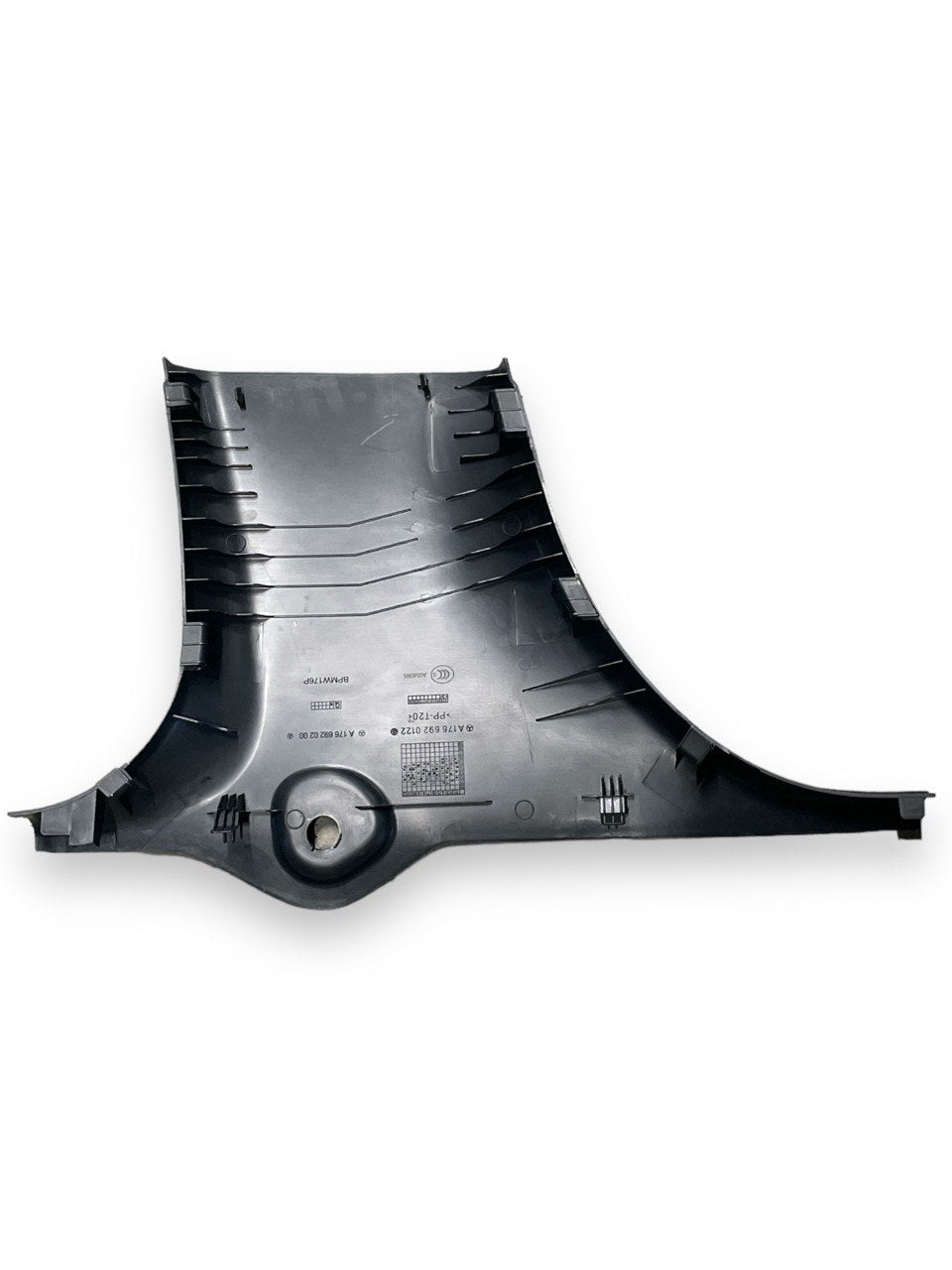 Rivestimento Montante Inferiore anteriore destro cod:A1766920200 Mercedes GLA X156 cod:A1766920200 (2013 - 2020) - F&P CRASH SRLS - Ricambi Usati