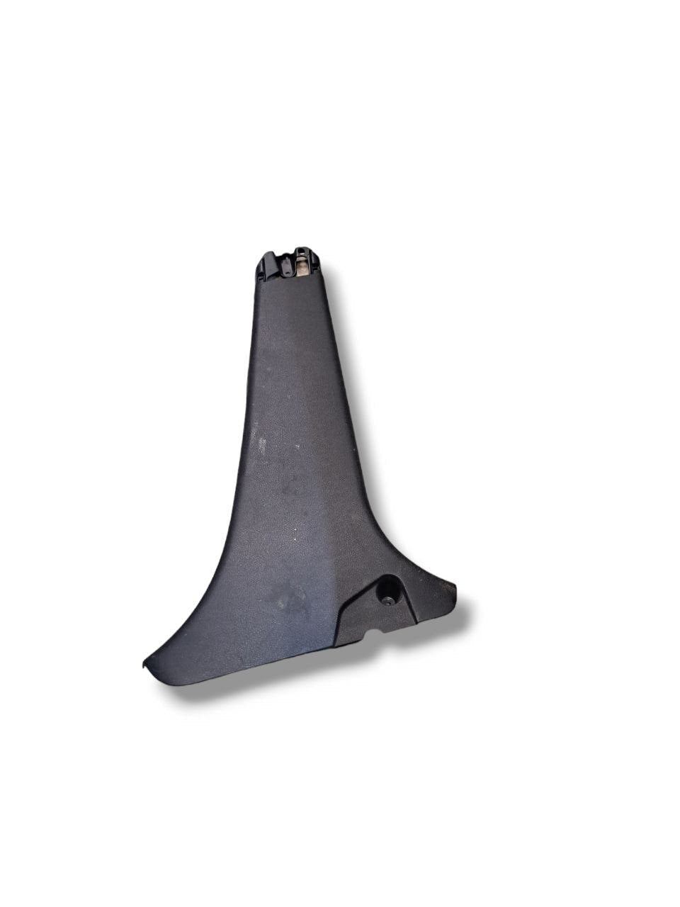 Rivestimento Montante Inferiore destro (Dacia Sandero (2012 - 2020) COD:769150176R - F&P CRASH SRLS - Ricambi Usati