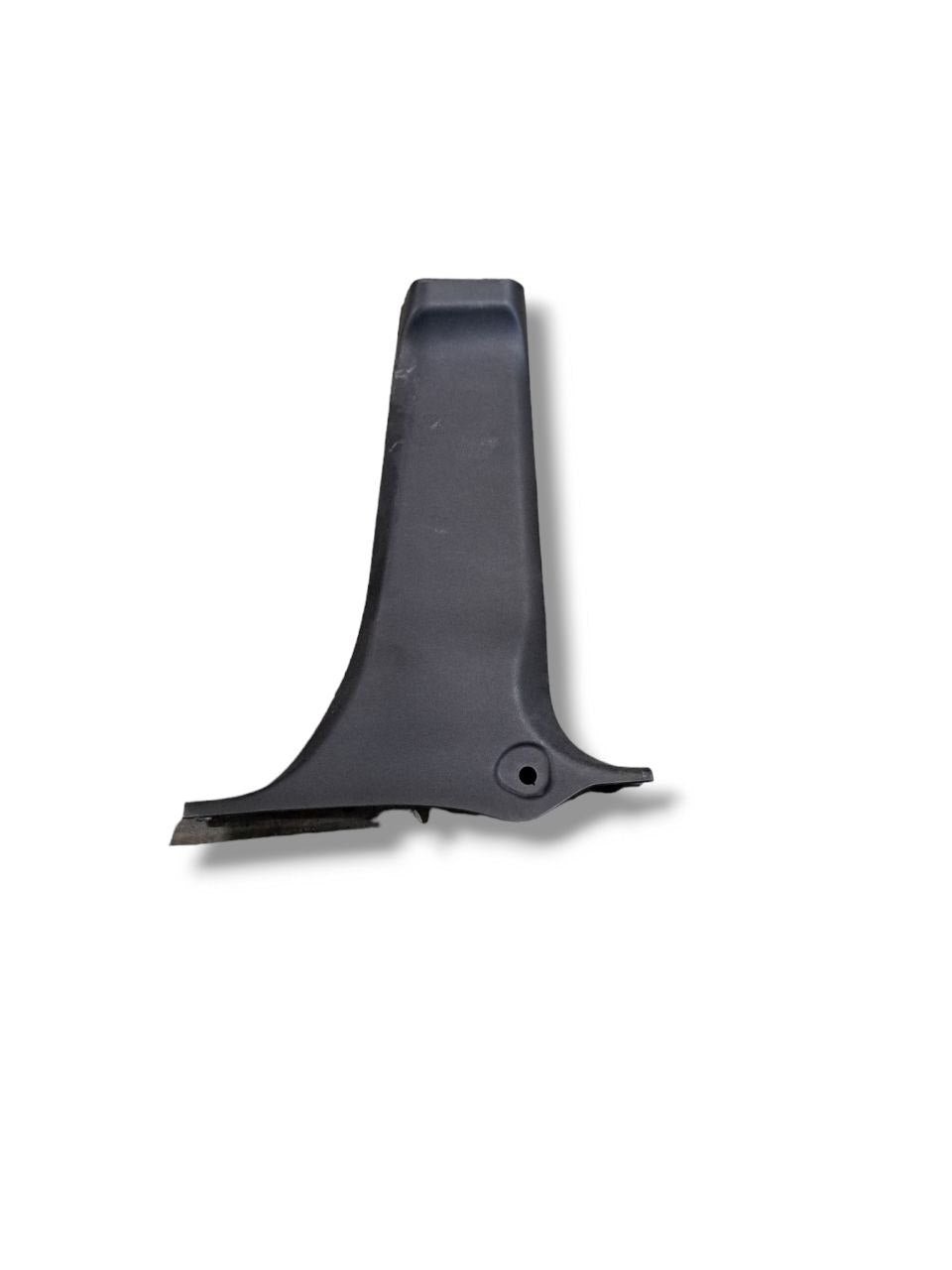 Rivestimento montante inferiore destro Mercedes Classe B W246 (2012 - 2018) COD:2466920222 - F&P CRASH SRLS - Ricambi Usati