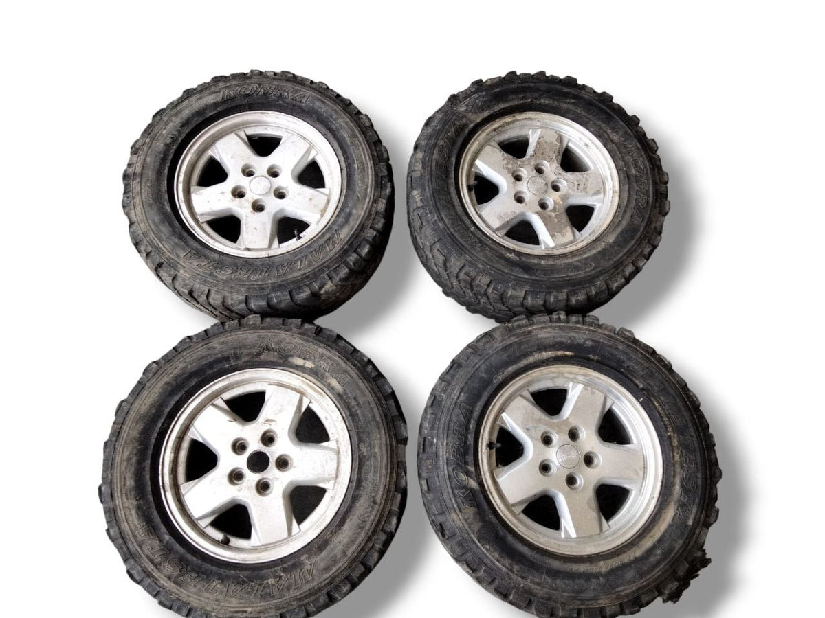 Set 4 Cerchi in lega R16 Grigi Jeep Cherokee KJ (2002 - 2007) cod.5GL67TRMAB 235 / 70 / R16 - F&amp;P CRASH SRLS - Ricambi Usati