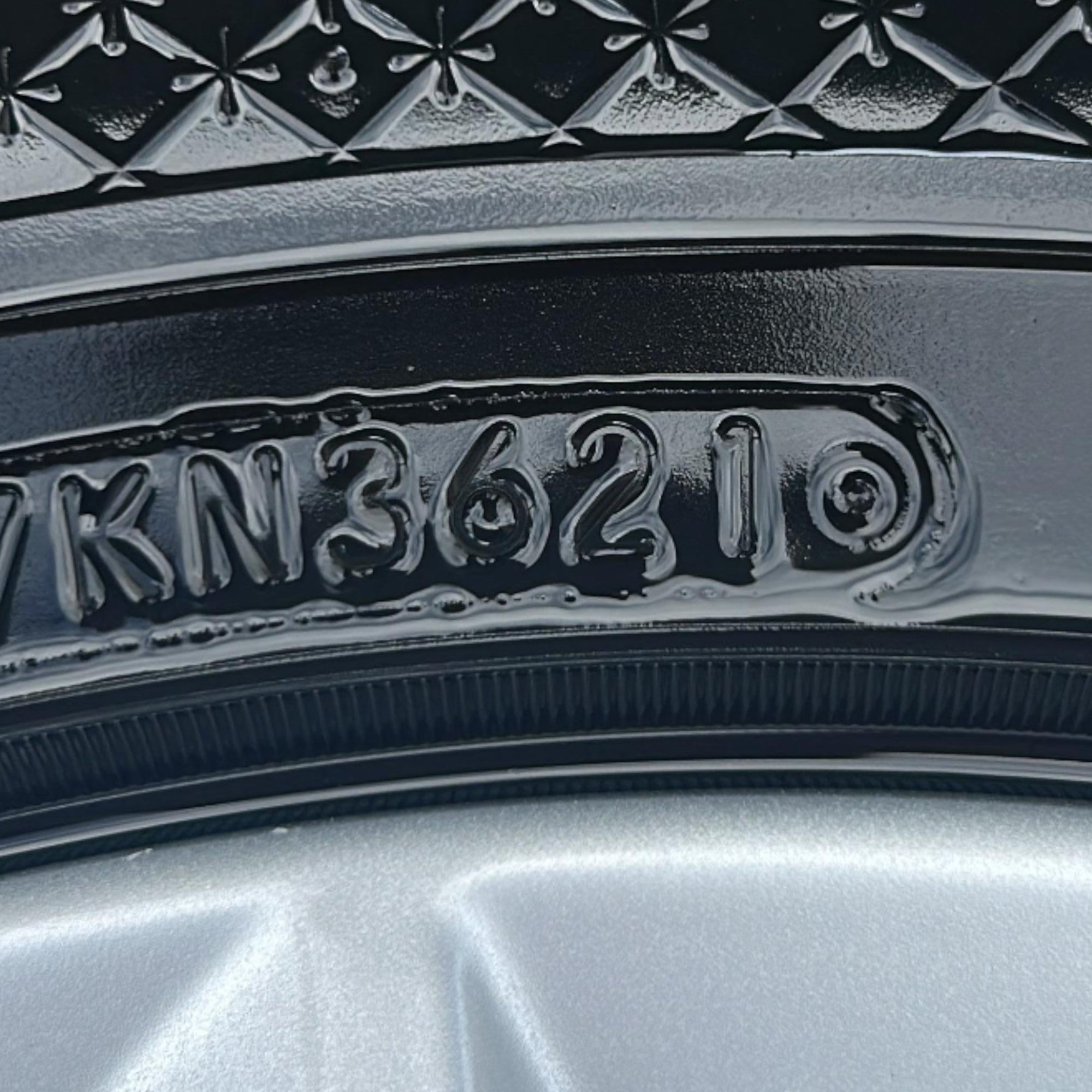 Set 4 Cerchi In Lega Skoda Octavia III (5E) cod.5E0601025B (5 Fori / 205 / 55 R16) (2013 > 2019) cod.5E0601025BA cod.5E0071494B cod.5E0601025AD cod.5E0071494 - F&P CRASH SRLS - Ricambi Usati