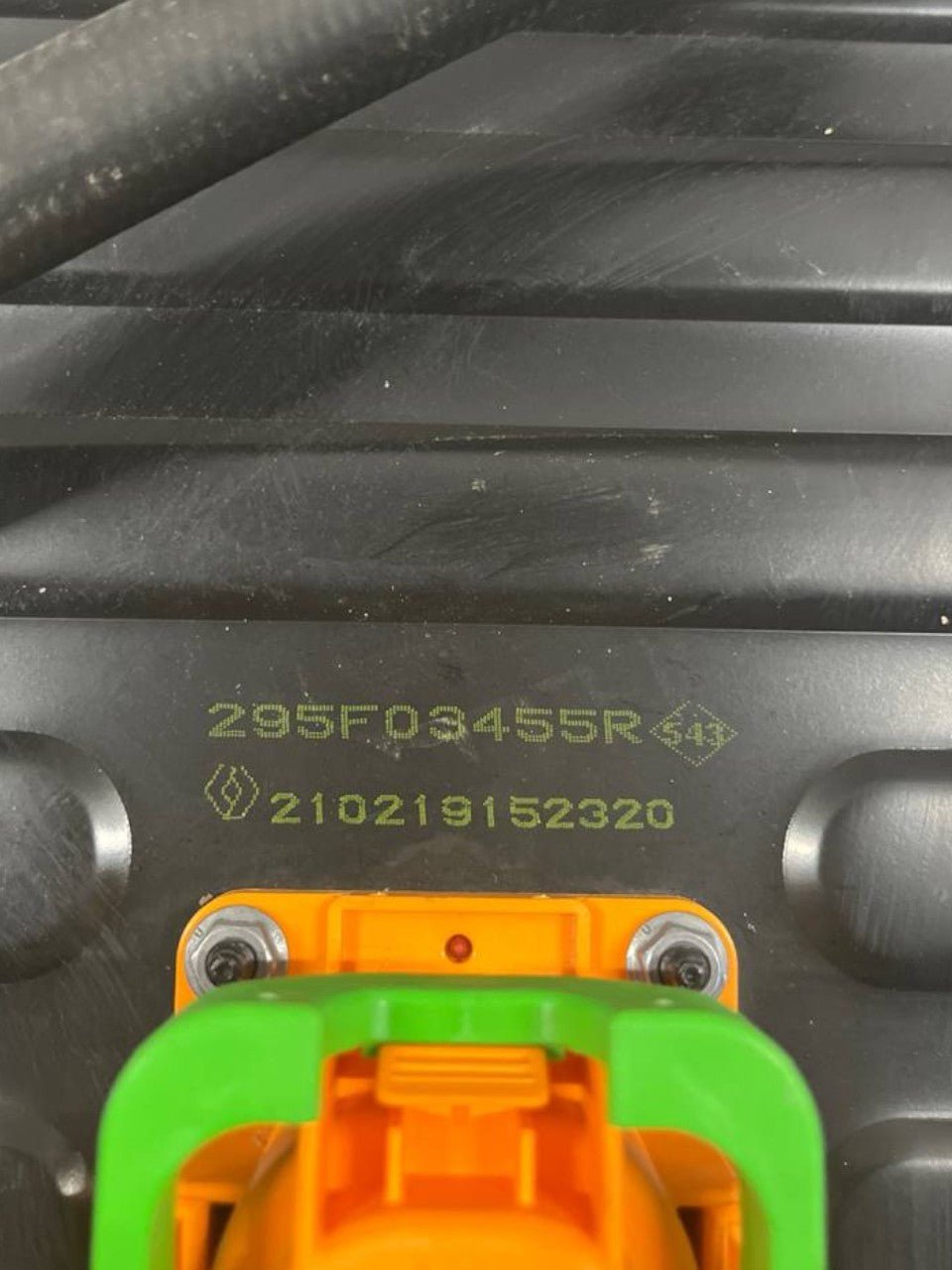 Stack Gruppo Batteria Ibrida Renault Captur II 1.6 Benzina - Hybrid (2019 - >) cod.295F03455R - F&P CRASH SRLS - Ricambi Usati