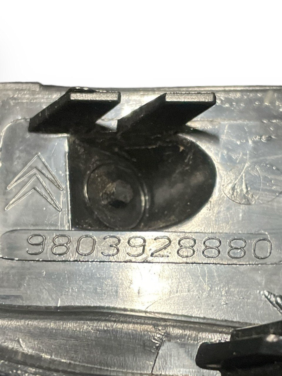 Stop/Fanale Alogeno posteriore esterno sinistro (sx) Citroen C3 cod:9803928880 (2009 - 2016) - F&P CRASH SRLS - Ricambi Usati