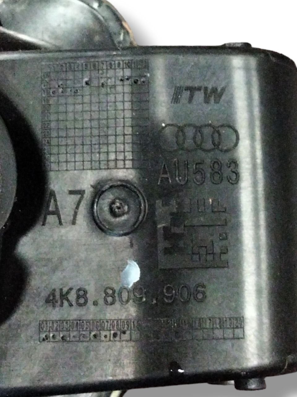 Tappo / coperchio serbatoio nero Audi A7 (2017>) cod.4k8809906 - F&P CRASH SRLS - Ricambi Usati