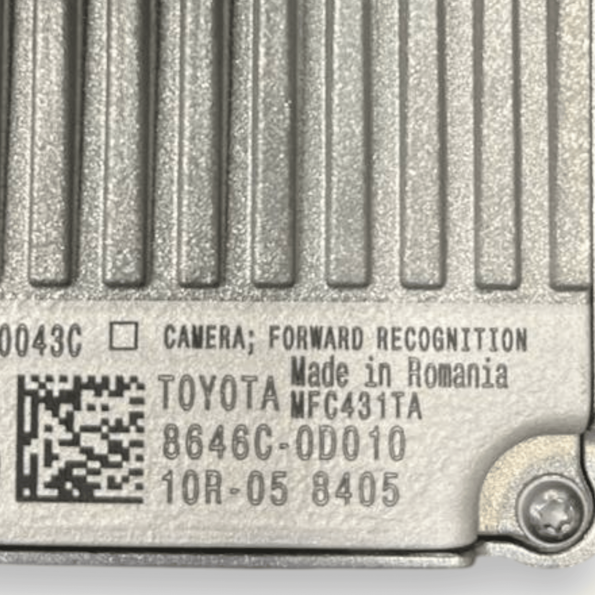 Telecamera anteriore Toyota Yaris Cross (2020 - ) cod: 8646C - 0D010 - F&P CRASH SRLS - Ricambi Usati