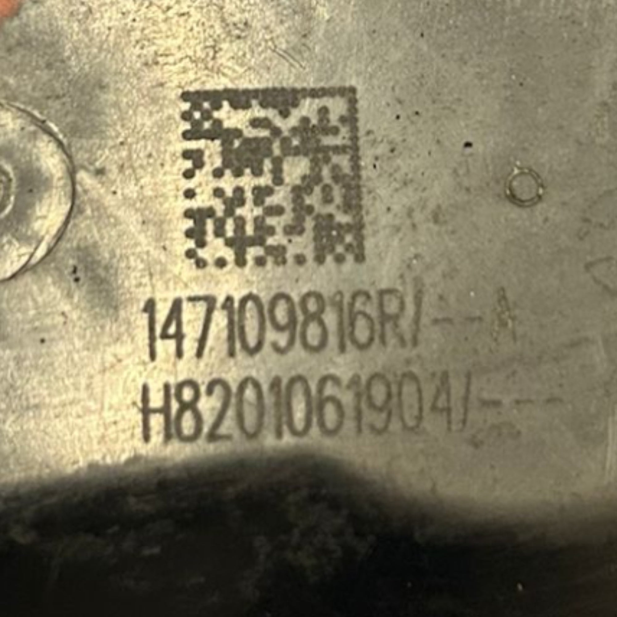 Valvola EGR Nissan Qashqai (J11) cod.147109816R 1.6 Diesel (2014 > 2021) - F&P CRASH SRLS - Ricambi Usati