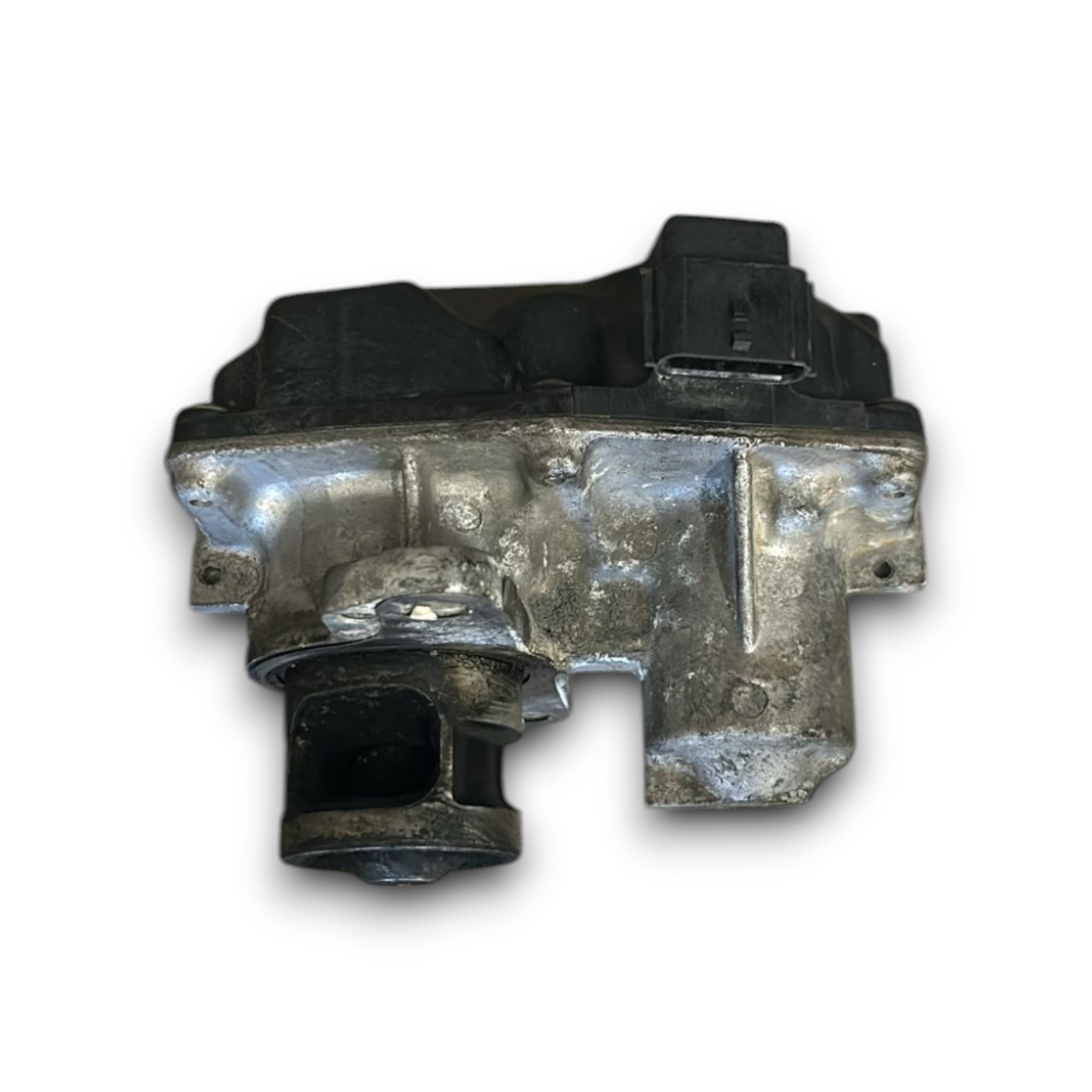 Valvola EGR Nissan Qashqai (J11) cod.147109816R 1.6 Diesel (2014 > 2021) - F&P CRASH SRLS - Ricambi Usati